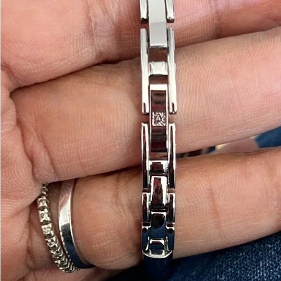 Anne Klein Watch - Picture 7 of 7